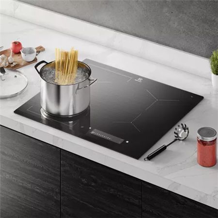 Anafe a Inducción 4 Zonas con Sense Fry Electrolux Outlet